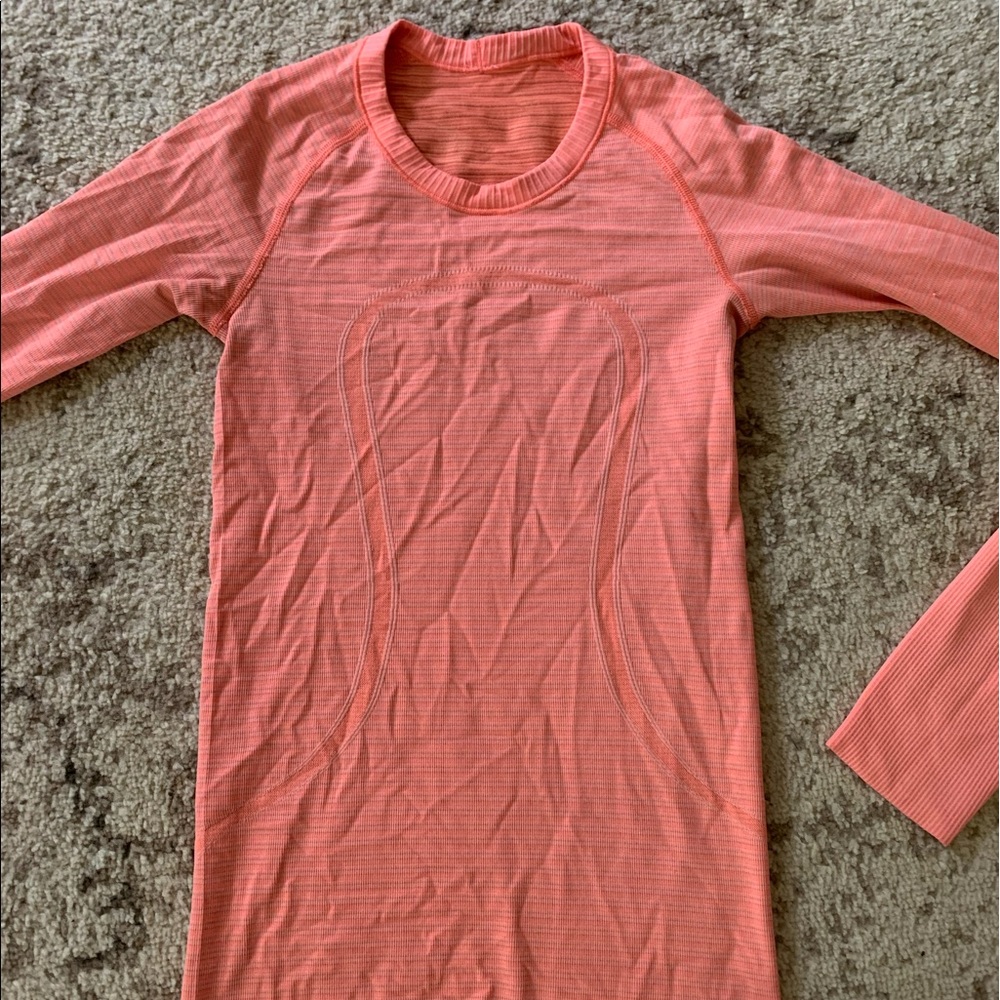 Lululemon Swiftly Tech Long Sleeve